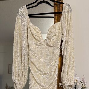 Luxxel Cream Long Sleeve Dress